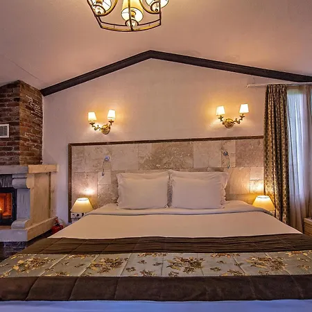 Wineport Riverside & Winery 3*