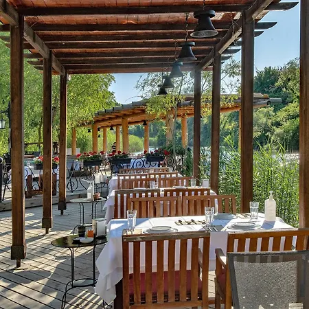 ホテル Wineport Riverside & Winery アグヴァ