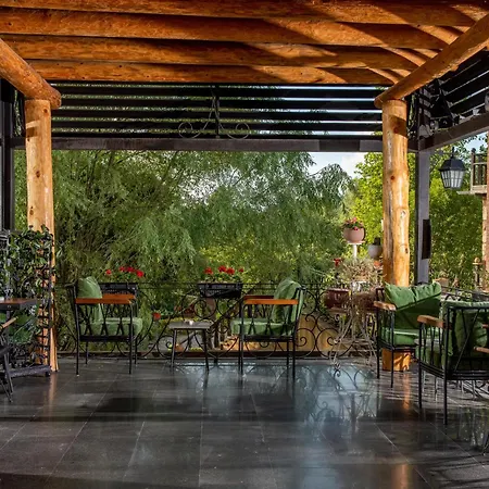 Wineport Riverside & Winery ホテル 3*