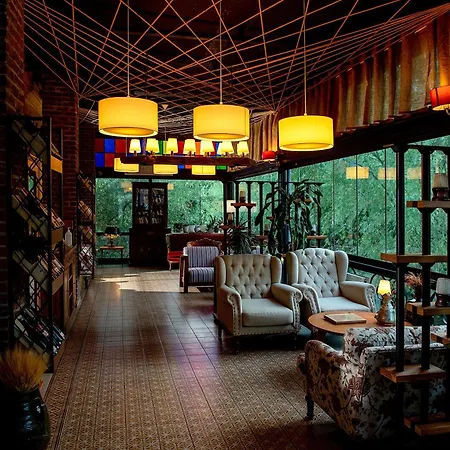 Wineport Riverside & Winery アグヴァ