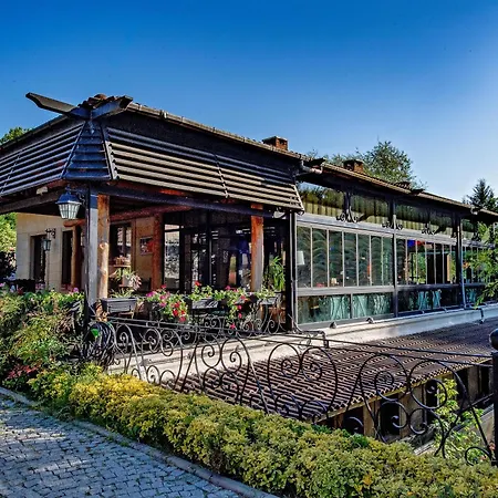 ホテル Wineport Riverside & Winery 3*