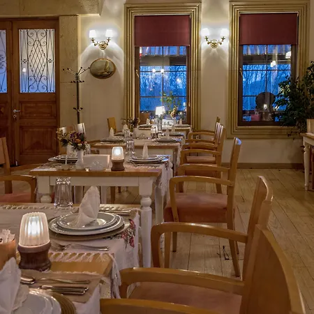 Wineport Riverside & Winery 호텔 3*