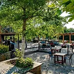 Wineport Riverside & Winery 3* אגווה
