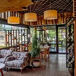 מלון Wineport Riverside & Winery