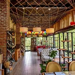 מלון Wineport Riverside & Winery אגווה