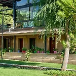 מלון Wineport Riverside & Winery