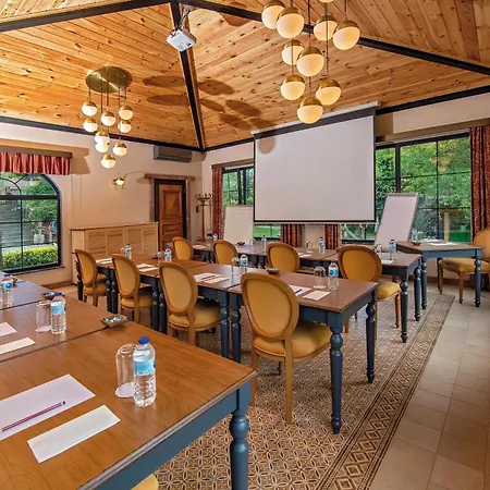 Wineport Riverside & Winery 3*
