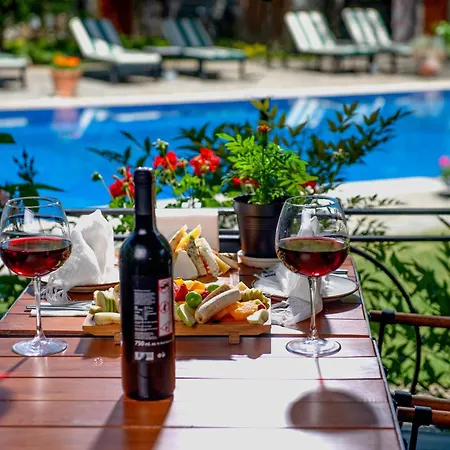 Wineport Riverside & Winery Hotel 3*