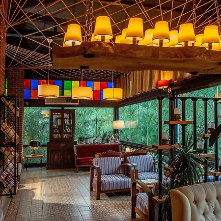 Wineport Riverside & Winery