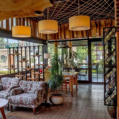 Hotel Wineport Riverside & Winery