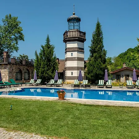 Отель Wineport Riverside & Winery