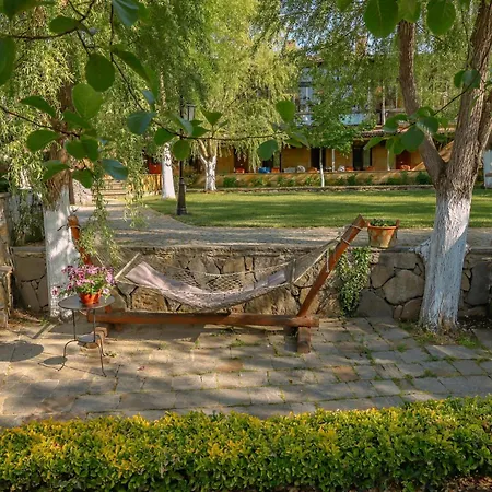 Hotel Wineport Riverside & Winery