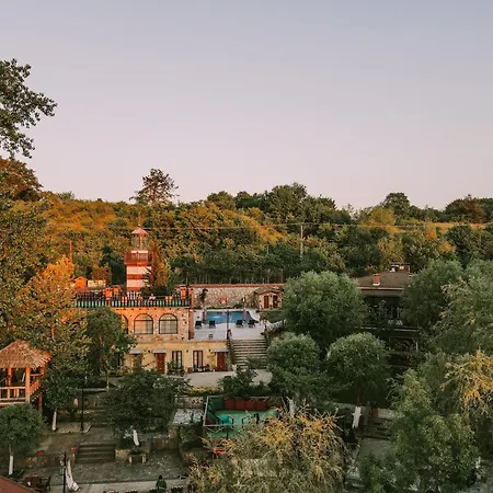 Wineport Riverside & Winery 3*