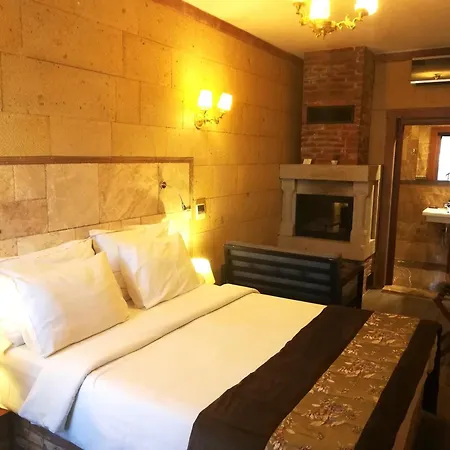 Wineport Riverside & Winery Otel 3*