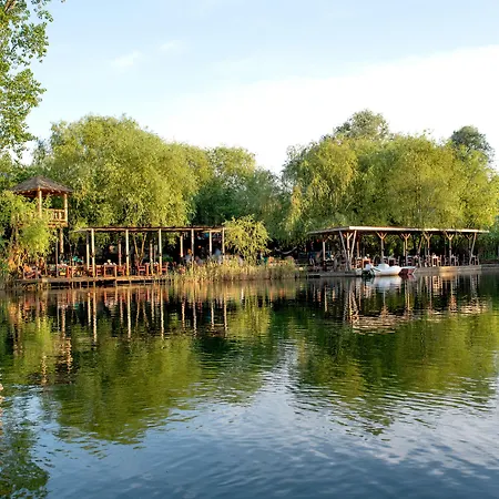 Wineport Riverside & Winery