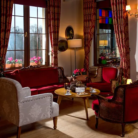 Wineport Riverside & Winery 호텔 3*